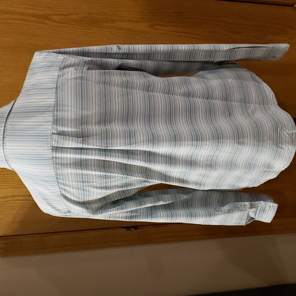 Woolrich quick dry moisture wicking green striped convertible sleeve button up - Picture 4 of 7